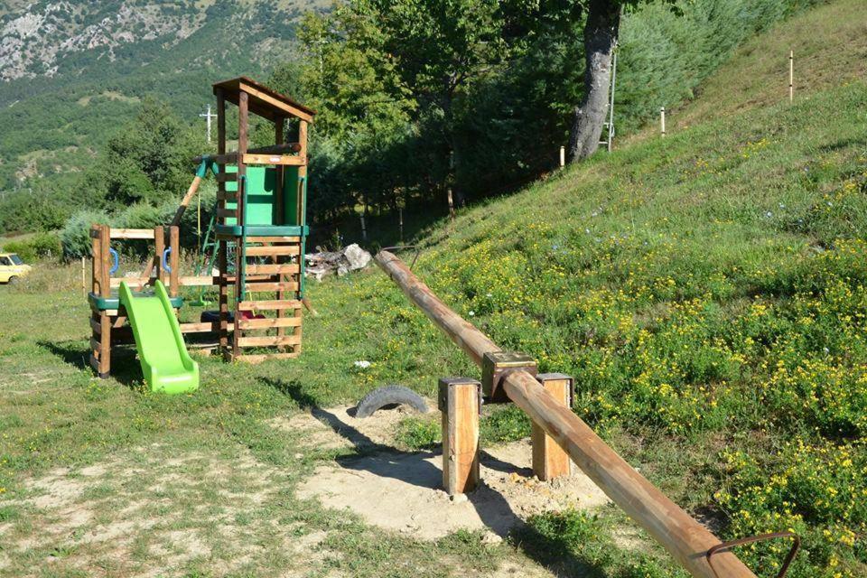 La Baita Di Pilato Montemonaco Εξωτερικό φωτογραφία